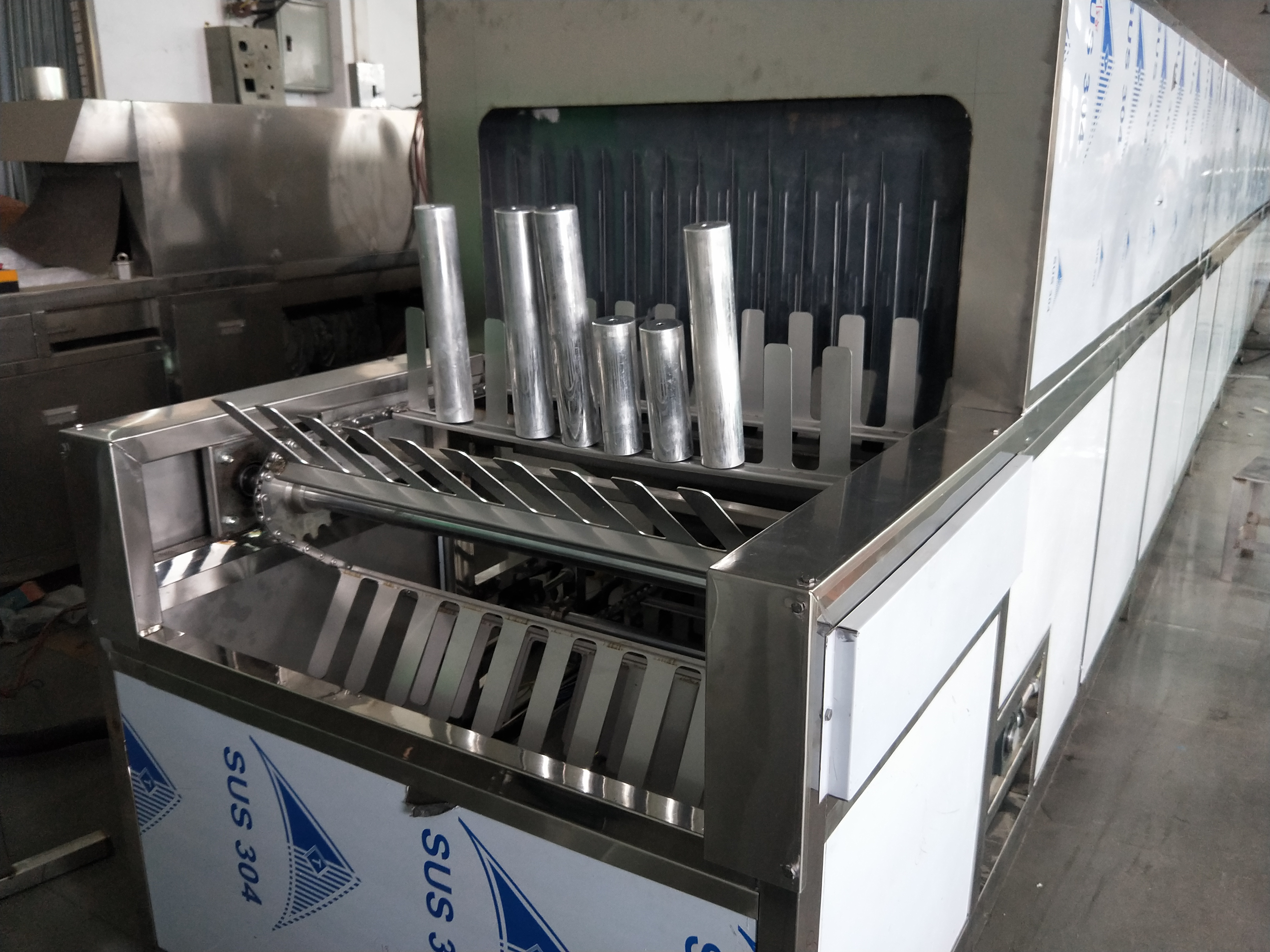 工业零件清洗设备