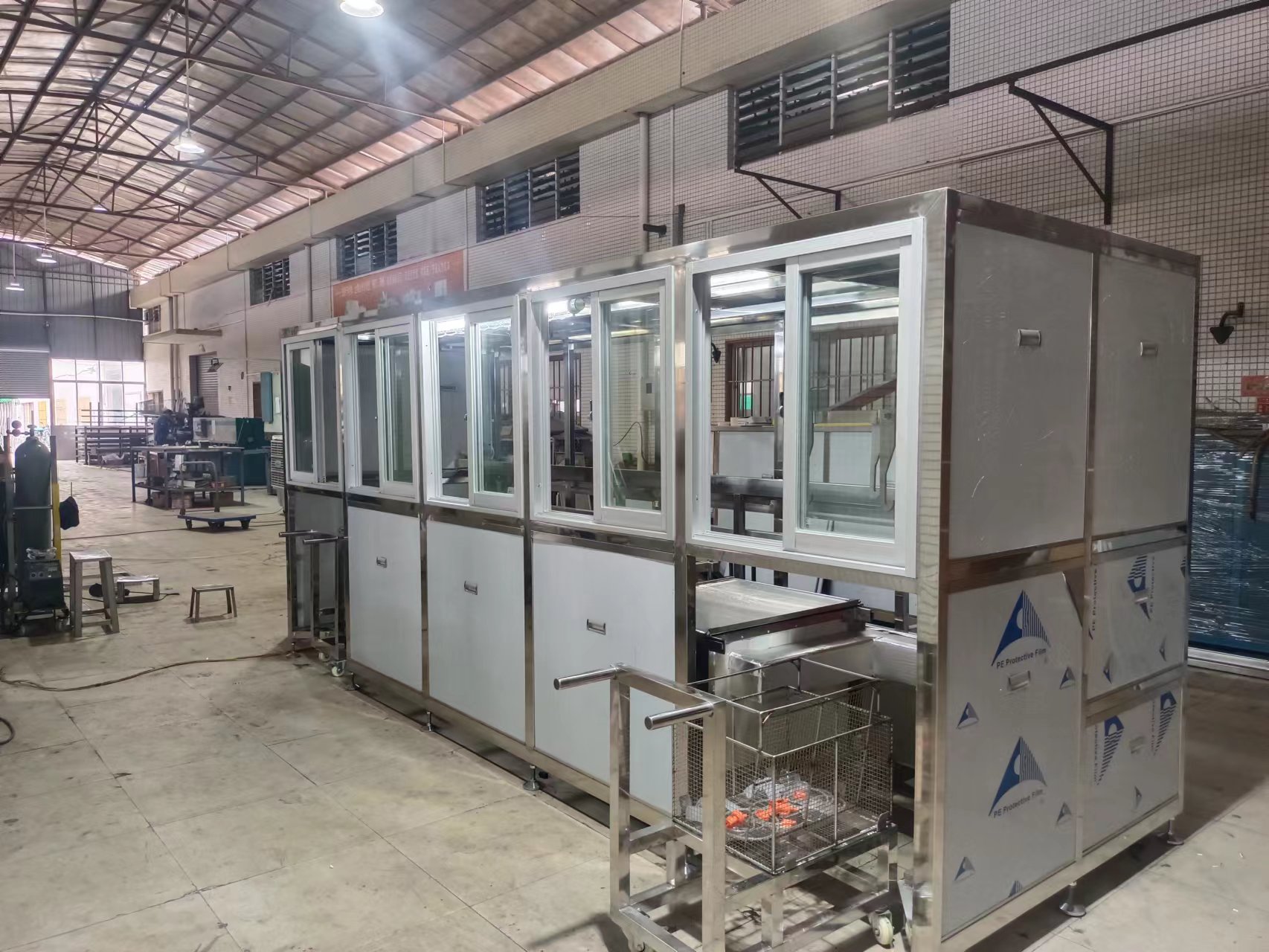 工业零件清洗设备