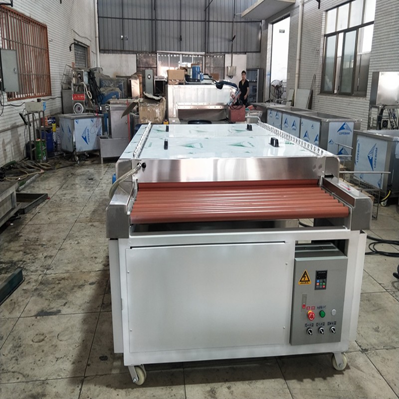 恒泰塑料板pvc除油清洗机 广州万通板毛刷胶辊喷淋清洗烘干机